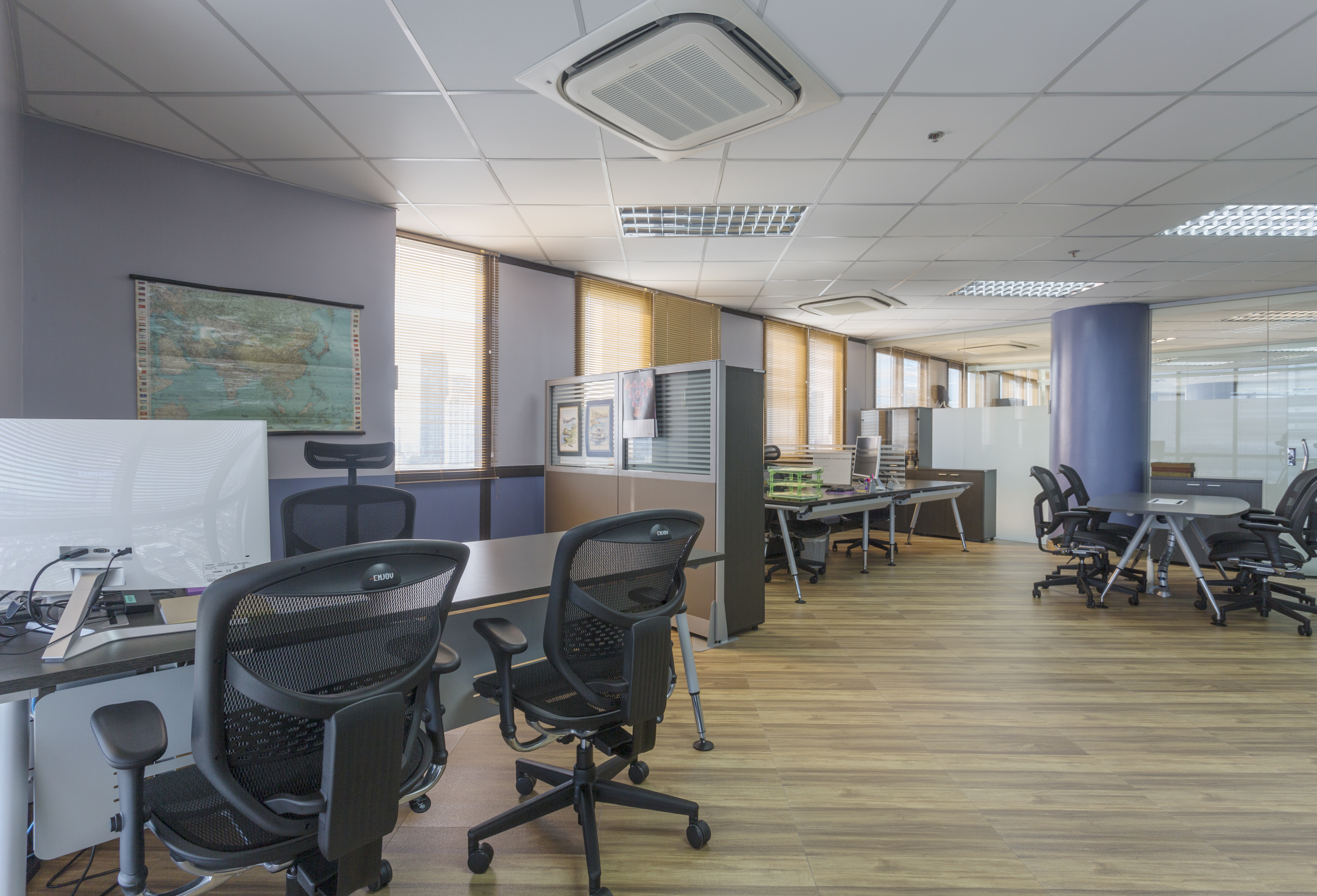 60 m²